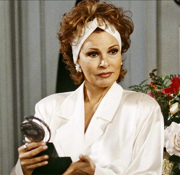 Raquel Welch played an exaggerated version of herself on the season 8 finale of the NBC sitcom Seinfeld in 1997.