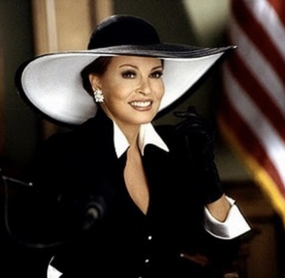 Raquel Welch with hat -2001 Cameo in film Legally Blonde
