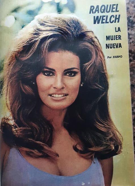 1969 La Mujer Nueva cover with Raquel Welch: 